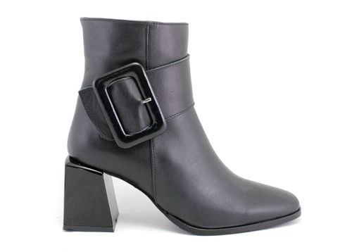 Botine elegante de damă cu fermoar lateral în negru - Model Fiona