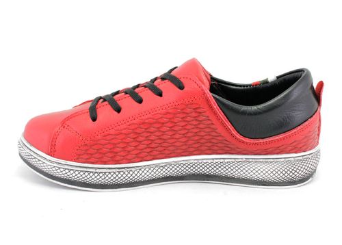 Pantofi sport pentru femei în roșu - Model Irma.