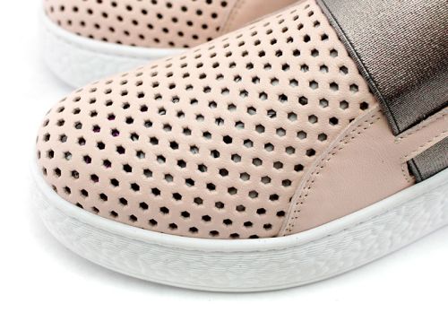 Pantofi sport pentru femei în roz - Model Vasilisa.