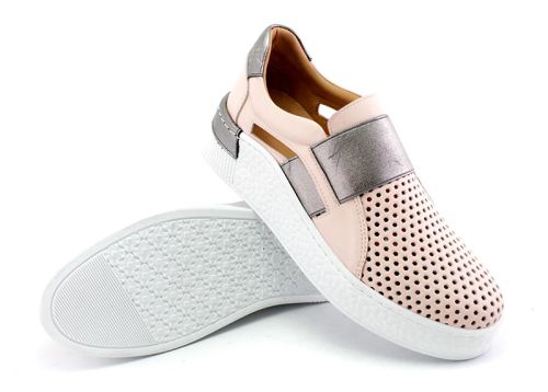 Pantofi sport pentru femei în roz - Model Vasilisa.