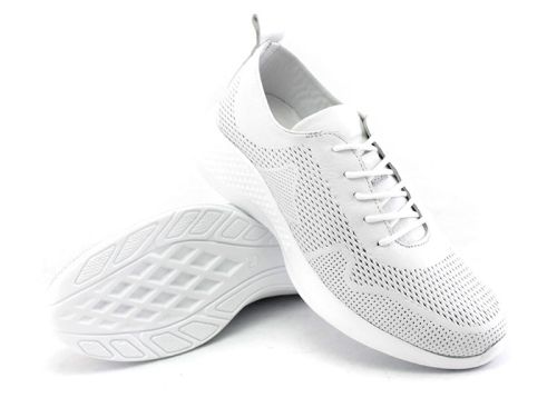 Pantofi sport de dama în alb - Model Dolores.