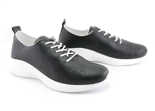 Pantofi sport de damă în alb - Model Veronella.