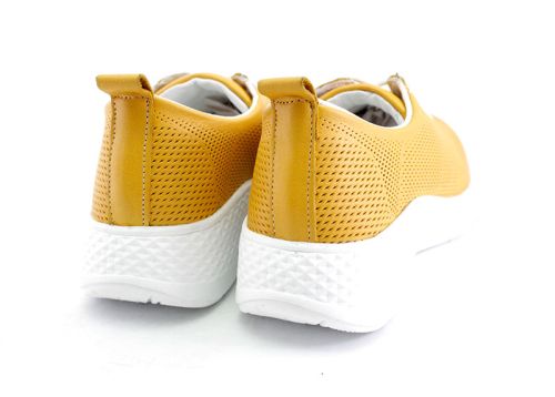 Pantofi sport pentru femei în culoarea muștarului - Model Veronella.
