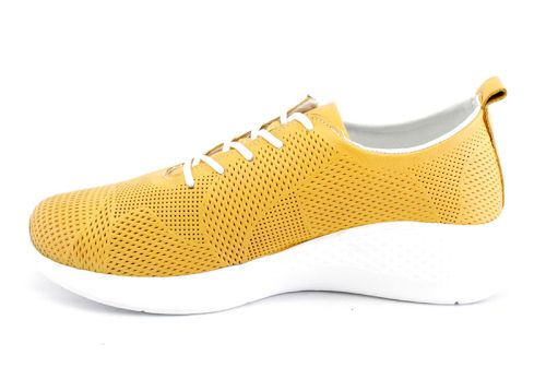 Pantofi sport pentru femei în culoarea muștarului - Model Veronella.