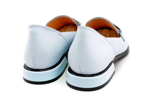Pantofi de damă de culoare albastru deschis