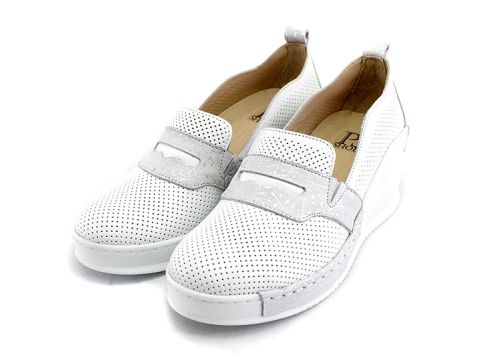 Pantofi de vară pentru femei în alb - Model Monique
