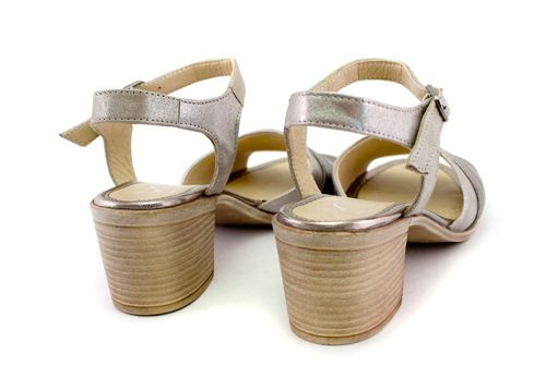 Sandale de dama din piele naturala argintie - Model Graziela.
