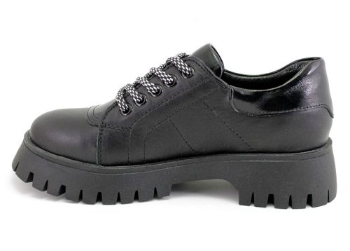 Pantofi de damă, toamnă-iarnă în negru - Model Donika
