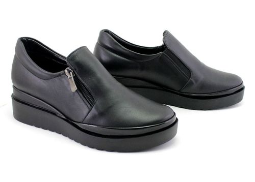Pantofi de damă, casual, în negru - Model Astrea.