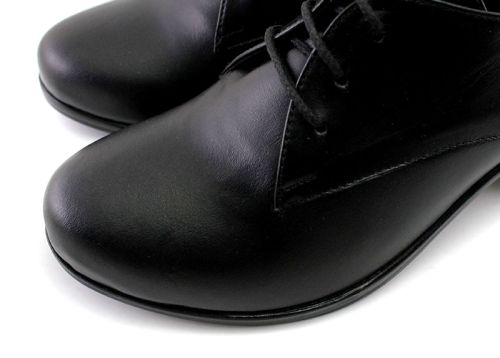 Pantofi eleganți pentru femei în negru - Model Neria