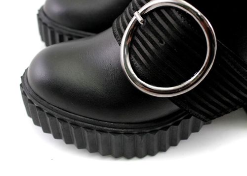 Ghete de damă din piele naturală în negru - model Savina