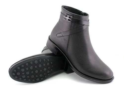 Ghete joase de dama cu fermoar lateral de culoare neagra - Model Flora