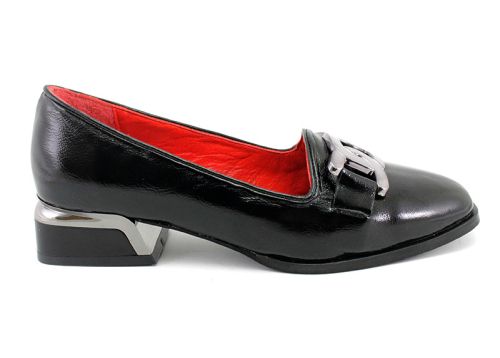 Pantofi de dama din lac natural in negru - Model Connie.