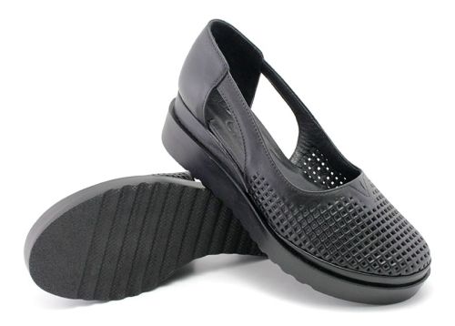 Pantofi de dama deschisi din piele naturala de culoare neagra, model Elitsa.