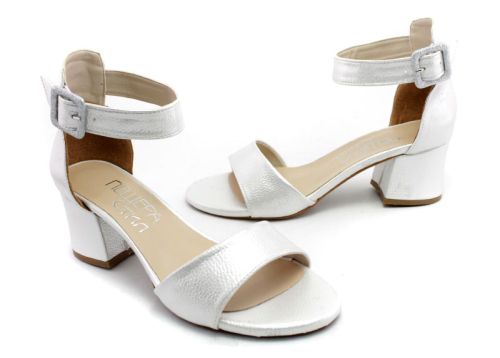 Sandale de dama din material eco sclipitor alb - Model Vega