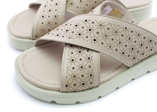 Papuci dama din piele naturala de culoare gri - Model Veni