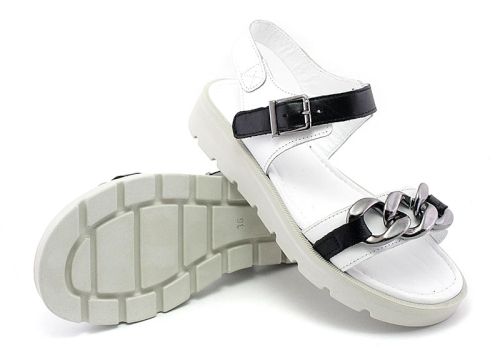 Sandale casual dama in alb si negru - Model Sunny.