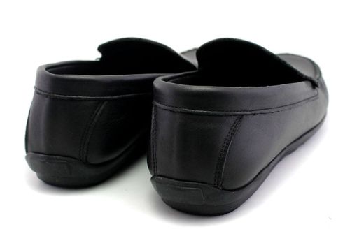 Mocasini pentru bărbați fără șireturi în negru - Model Alberto.
