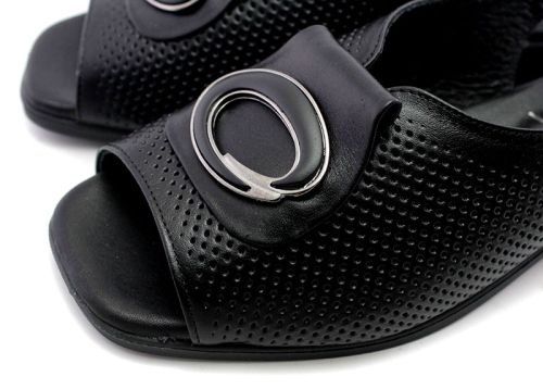 Sandale dama din piele naturala de culoare neagra - Model Leticia