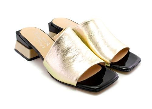 Papuci eleganti de dama aurii - Model Kiara.