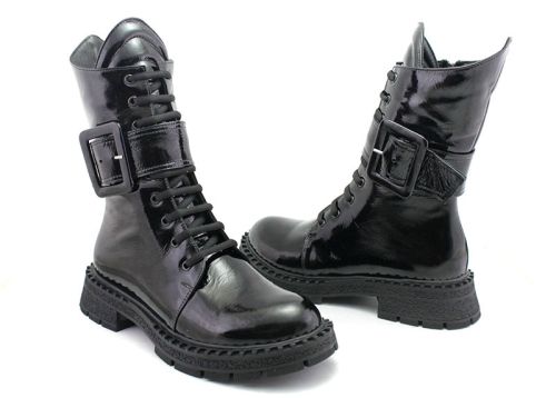 Botine de dama din piele lacuita neagra - Model Regina
