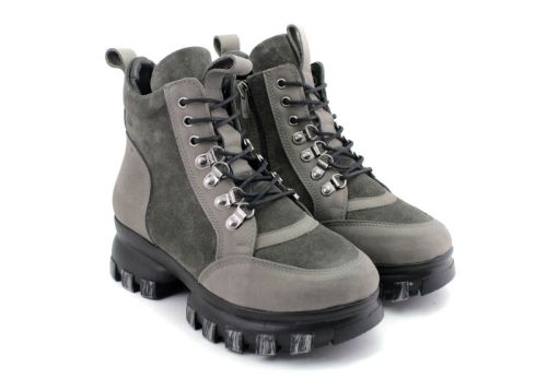 Ghete dama din piele intoarsa naturala de culoare gri - model Iveta