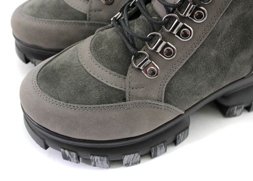 Ghete dama din piele intoarsa naturala de culoare gri - model Iveta