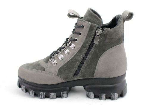 Ghete dama din piele intoarsa naturala de culoare gri - model Iveta