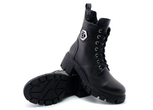 Botine de dama din piele naturala de culoare neagra - Model Bella.