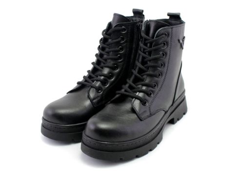 Cizme de dama din piele naturala de culoare neagra - Model Fanny.