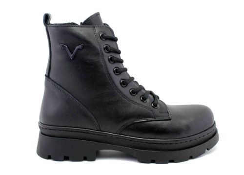 Cizme de dama din piele naturala de culoare neagra - Model Fanny.