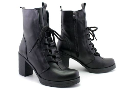 Cizme de dama din piele naturala de culoare neagra - model Amelie.
