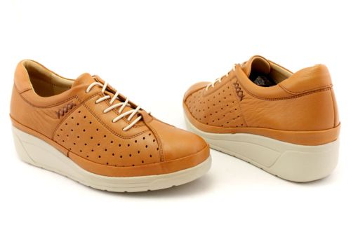 Pantofi casual dama in maro deschis - Model Ilona.