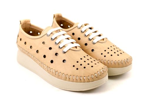 Pantofi de vara moale de dama din piele naturala de culoare bej - Model Samira.