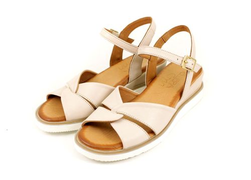 Sandale de dama cu toc jos in roz - model Pepin