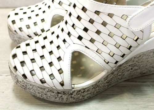 Sandale de dama din piele naturala cu platforma alb - model Florence