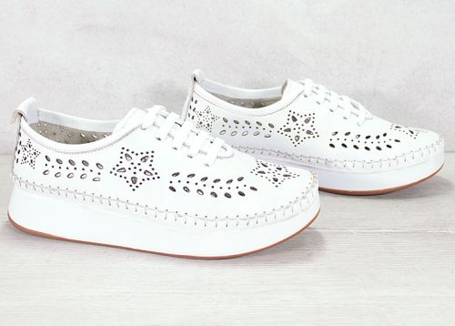 Pantofi moale de vara de dama din piele naturala de culoare alba - Model Jacqueline.