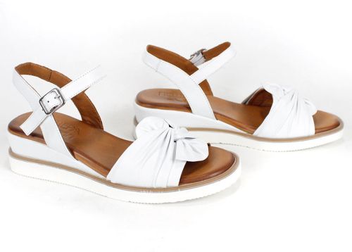Pantofi casual dama din piele naturala cu imprimeu floral - model Luna