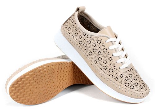 Pantofi de damă Magia Fiore din piele naturală cu perforații florale – culoare bej