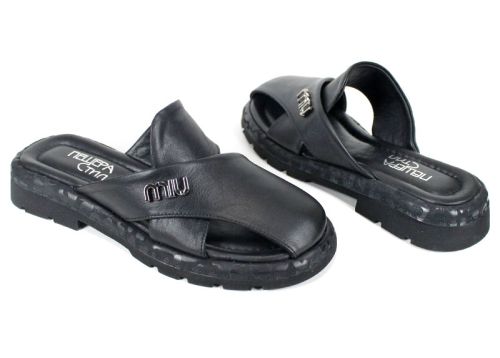 Papuci de damă din piele naturală negri Notte Viva cu design asimetric