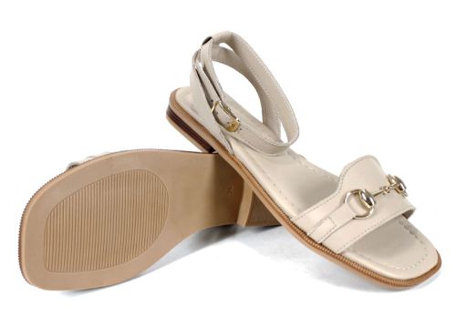 Sandale damă bej din piele naturală Dalia Chiara cu talpă joasă și accesoriu auriu