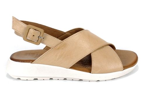 Sandale damă din piele naturală Silva Chiara – culoare cappuccino, cu talpă joasă albă și curea reglabilă