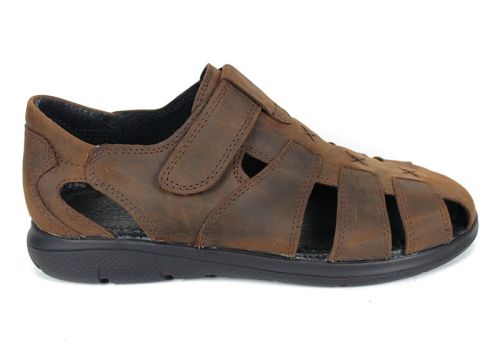 Vento Nero – sandale bărbătești maro din piele naturală crazy, cu velcro și talpă joasă