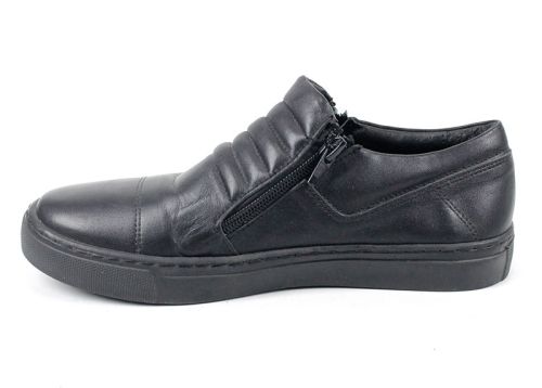 Mocasini pentru femei în negru - Model Carla.