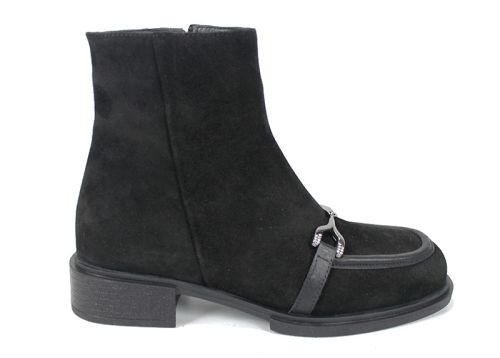 Ghete Eleganza din velur negru pentru dame