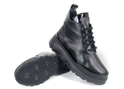 Ghete sport damă Night Nova din piele naturală – negre