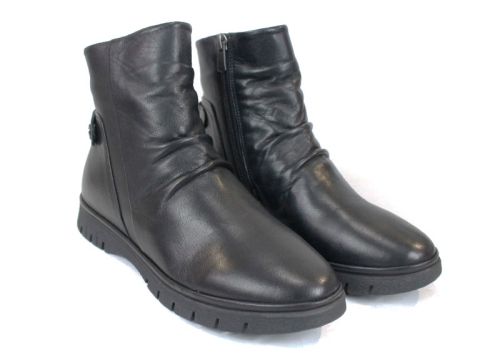 Classic Chic - Cizme joase de damă în negru