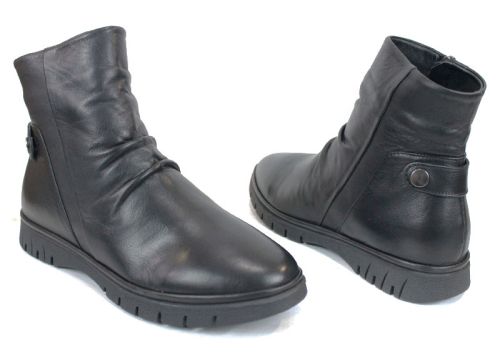 Classic Chic - Cizme joase de damă în negru