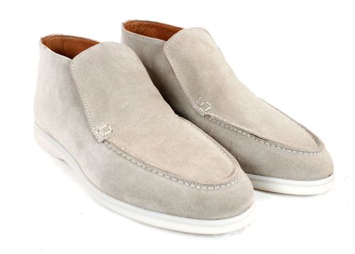 Clark barbati din piele intoarsa naturala de culoare albastru inchis - model clasic.