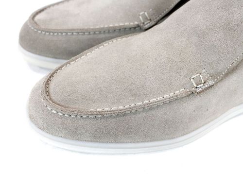 Clark barbati din piele intoarsa naturala de culoare albastru inchis - model clasic.